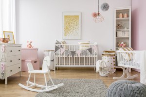 Babyzimmer mit Laufgitter